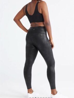 Knix x The Birds Papaya Sculpt Faux Leather High Rise Leggings Black M